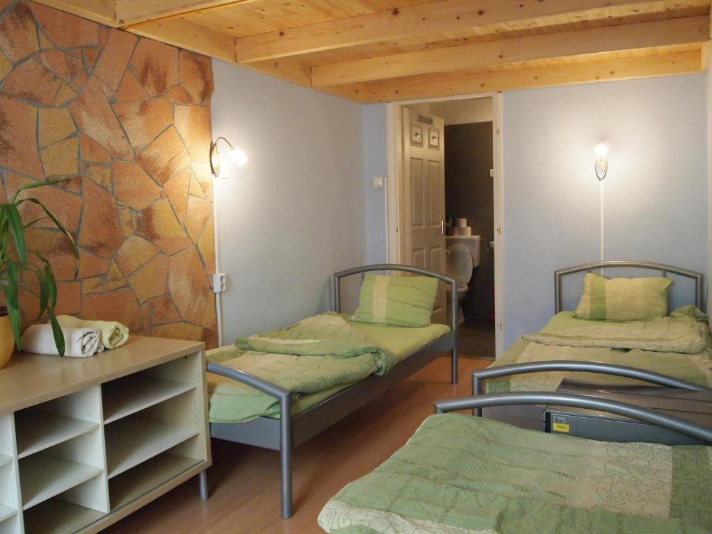 Budapest Centrum Cozy Hostel Ngoại thất bức ảnh