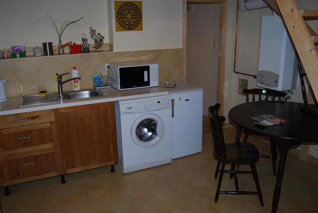 Budapest Centrum Cozy Hostel Phòng bức ảnh
