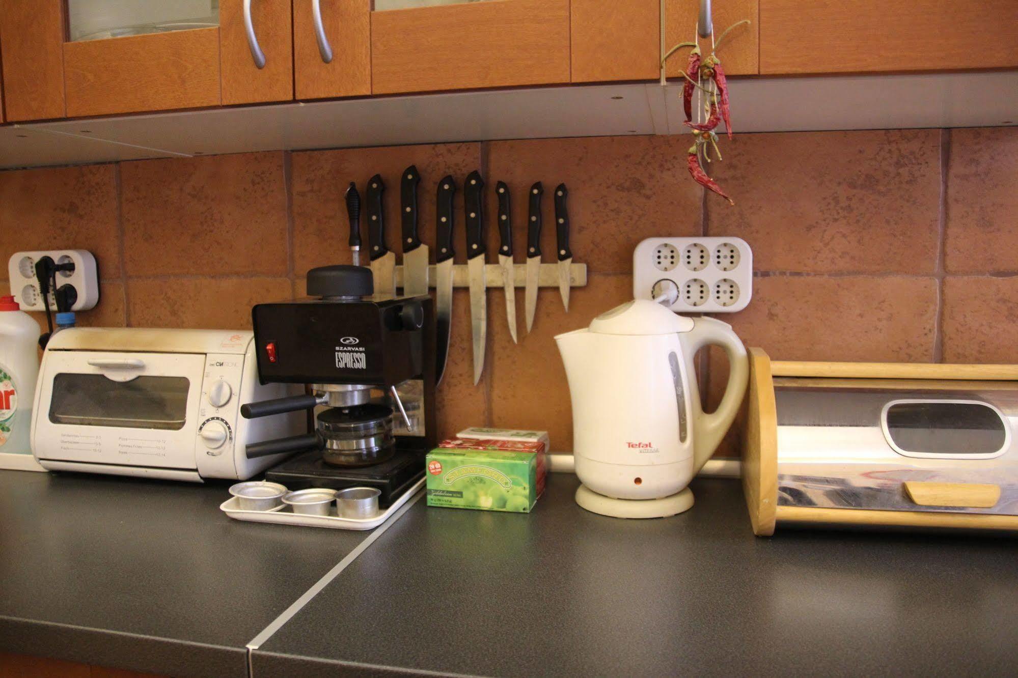 Budapest Centrum Cozy Hostel Ngoại thất bức ảnh